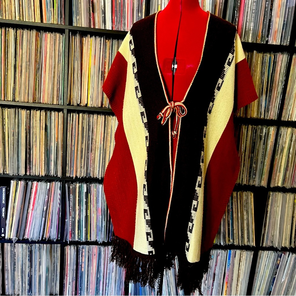 Poncho sweater blanket festival hippie Woodstock folk